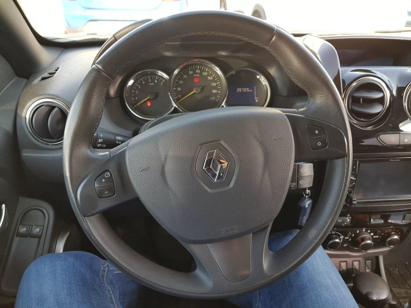 Руль Рено Дастер 2018