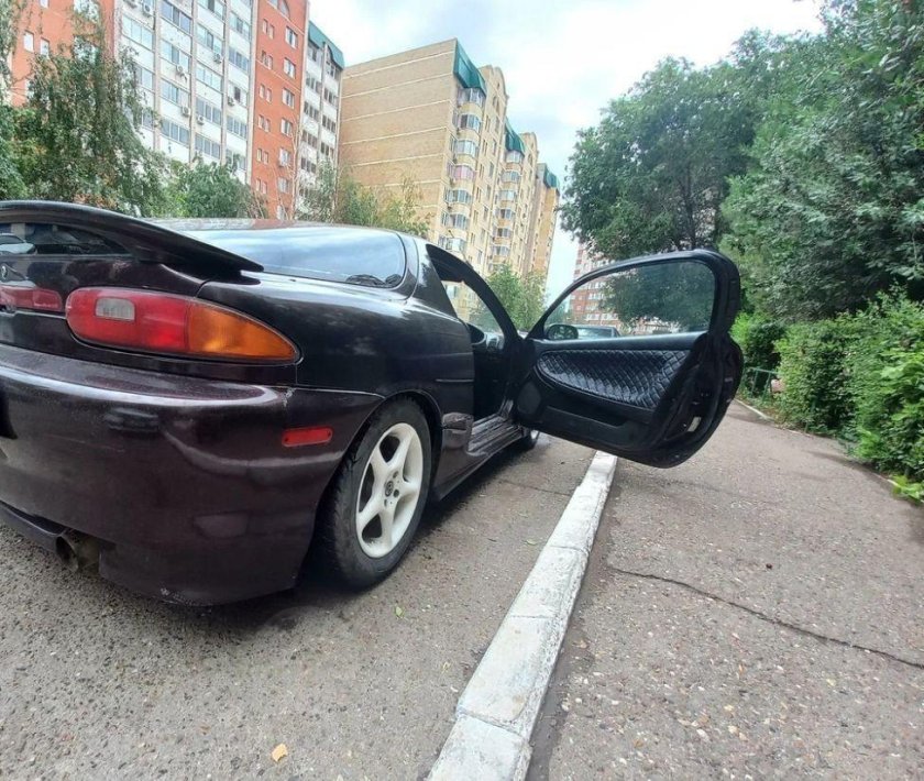 Mazda Eunos 500, 1992 v6 140л к8