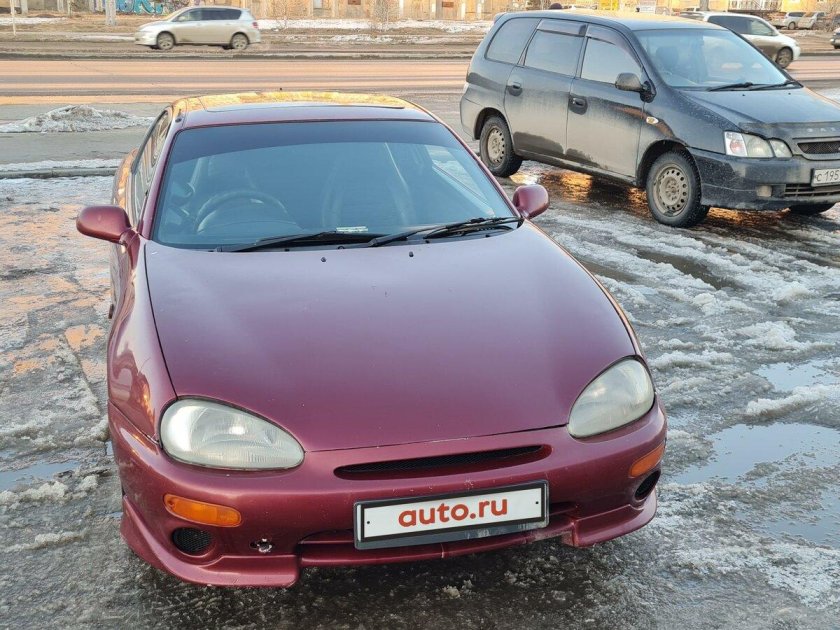 Mazda Eunos 100