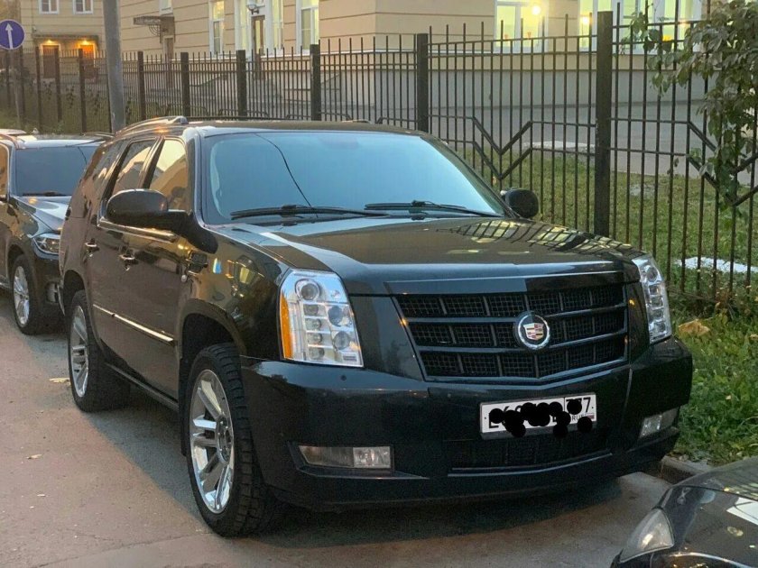 Кадиллак Эскалейд 2012