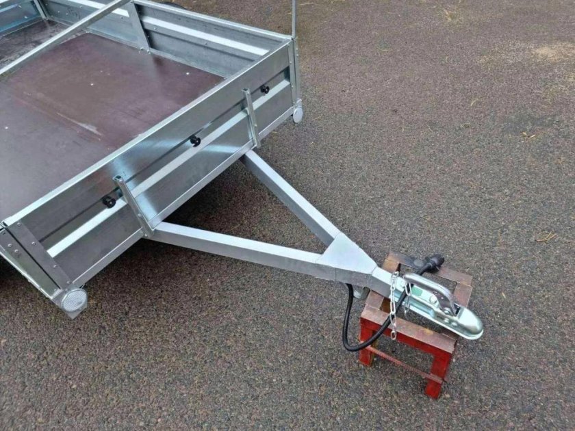 Прицеп цинк мастер 718720