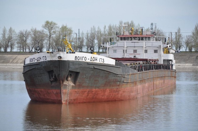 Баржа Волга Дон