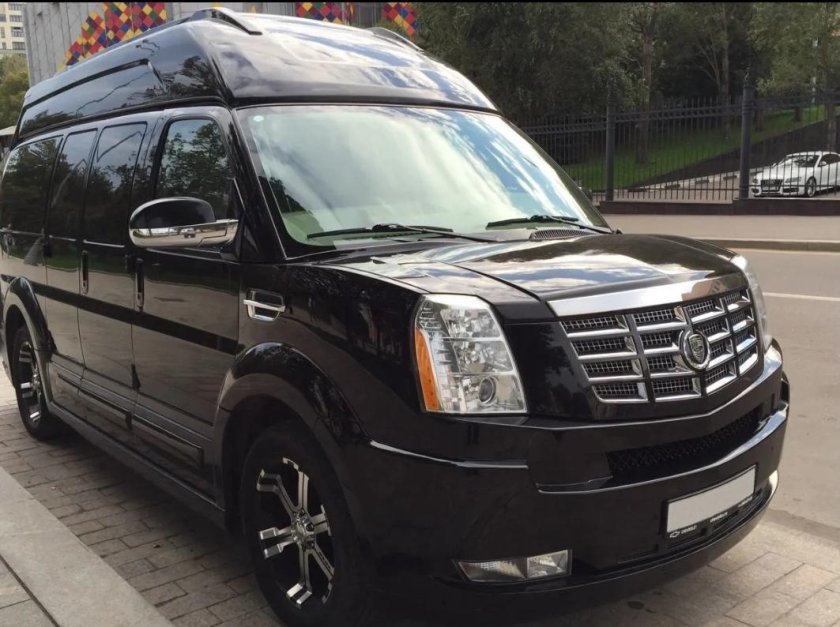 Chevrolet Express Cadillac