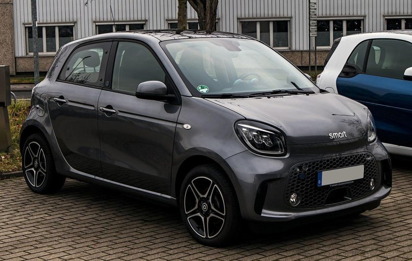 Smart EQ Forfour