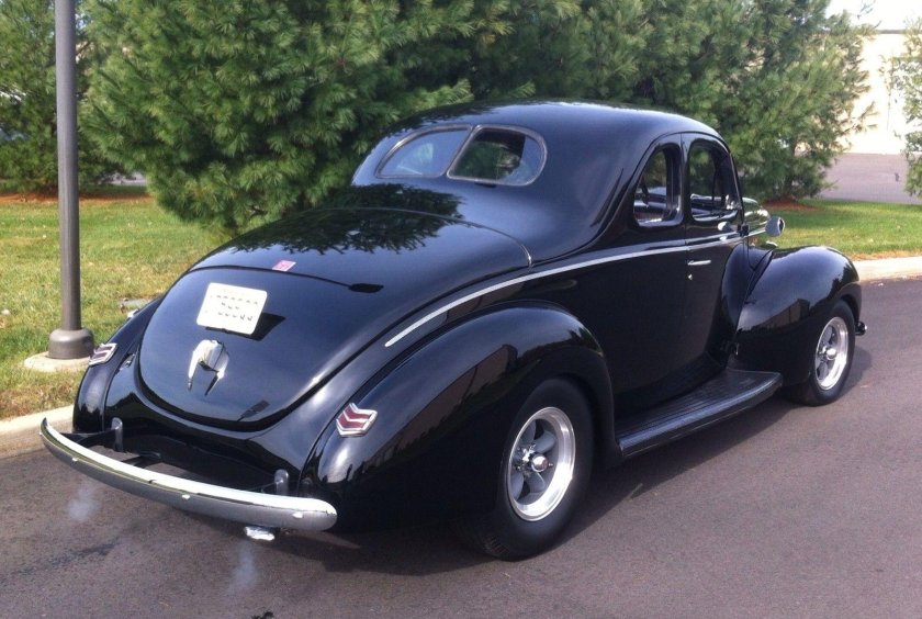 Ford Deluxe Coupe 1940