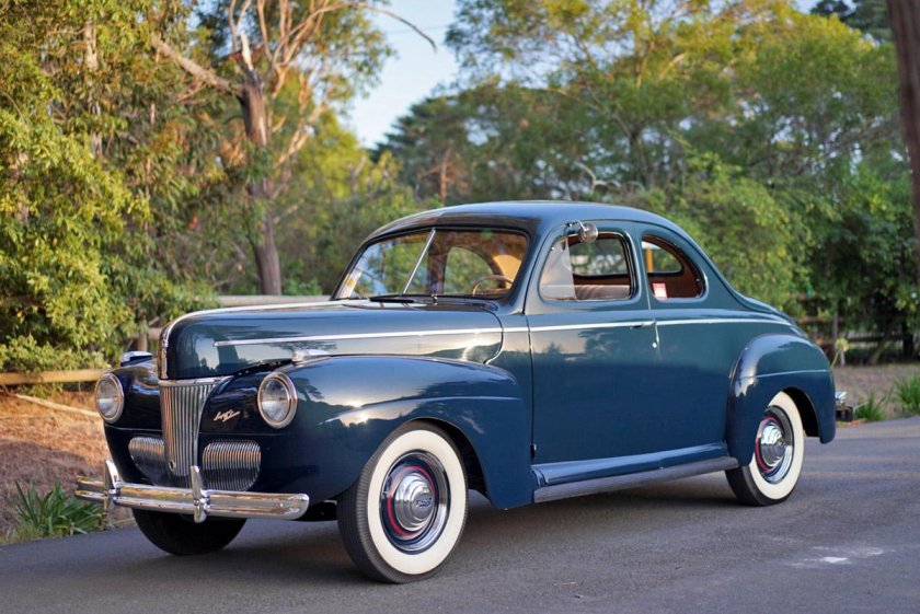 Ford Deluxe Coupe 1941