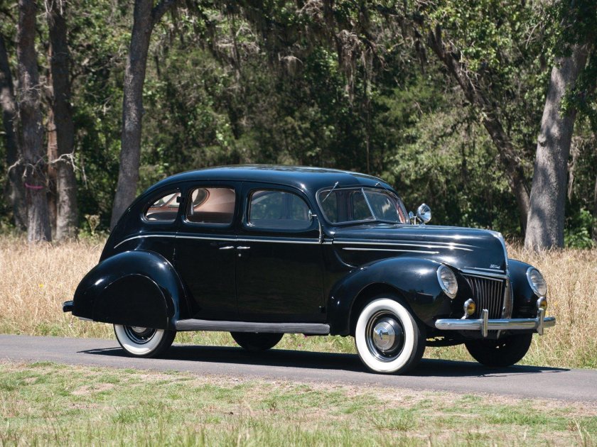 Ford Deluxe 1939