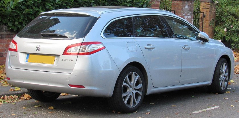 Peugeot 508 SW 2012