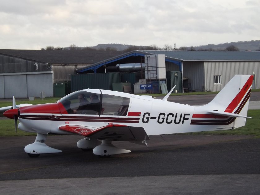 Robin aircraft SAS | dr400-100 Cadet