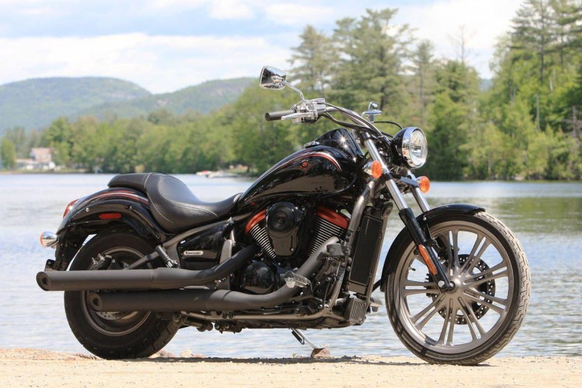 Kawasaki Vulcan 900 Custom