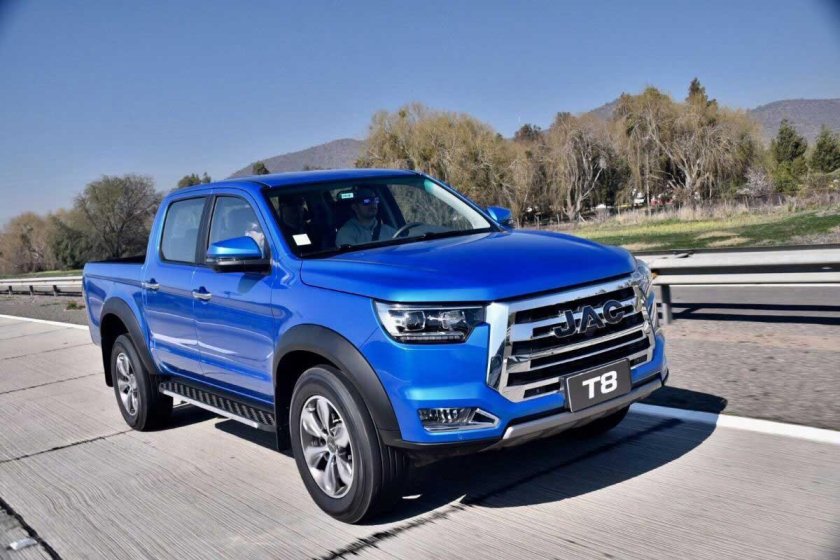 JAC t8