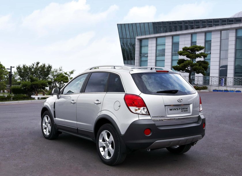 Дэу кроссовер Winstorm