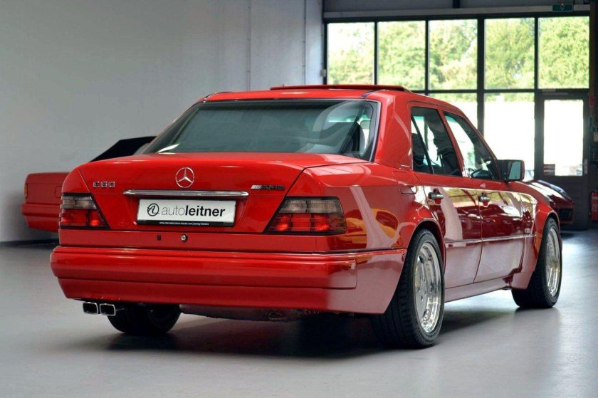 Mercedes Benz w124 e500