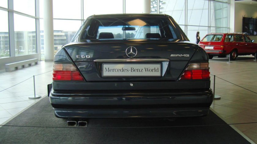 Mercedes w124 e60 AMG