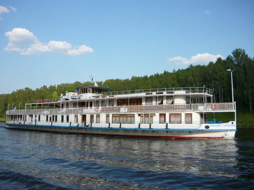 Теплоход Максим Горький 1934
