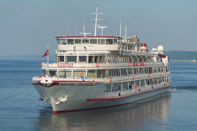 Круизный теплоход «Арабелла»