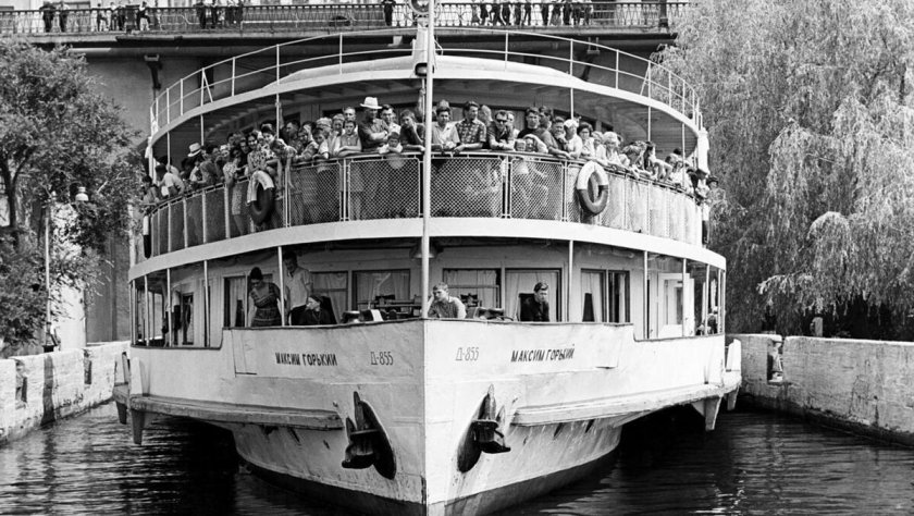 Теплоход Сталина Максим Горький