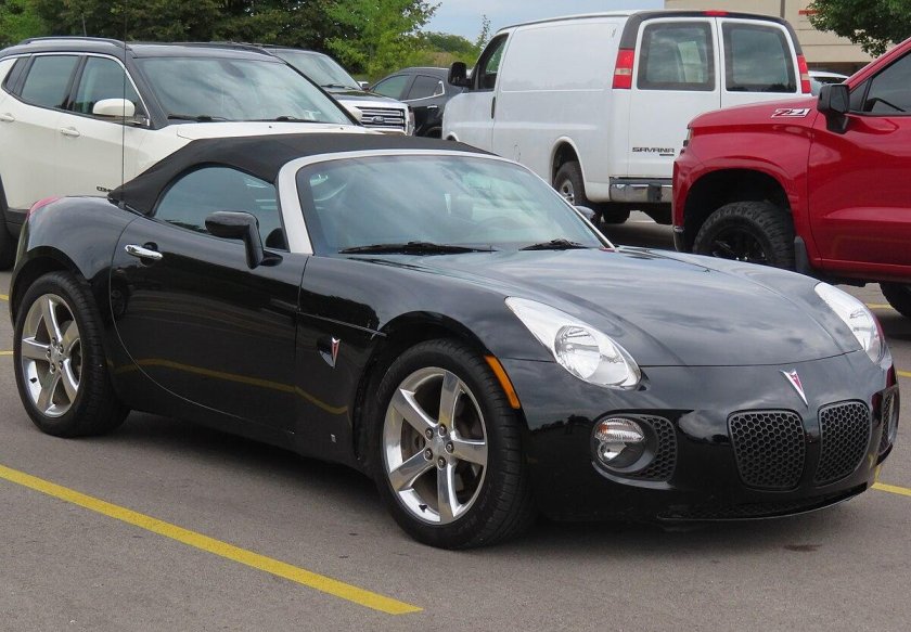 Понтиак Солтис