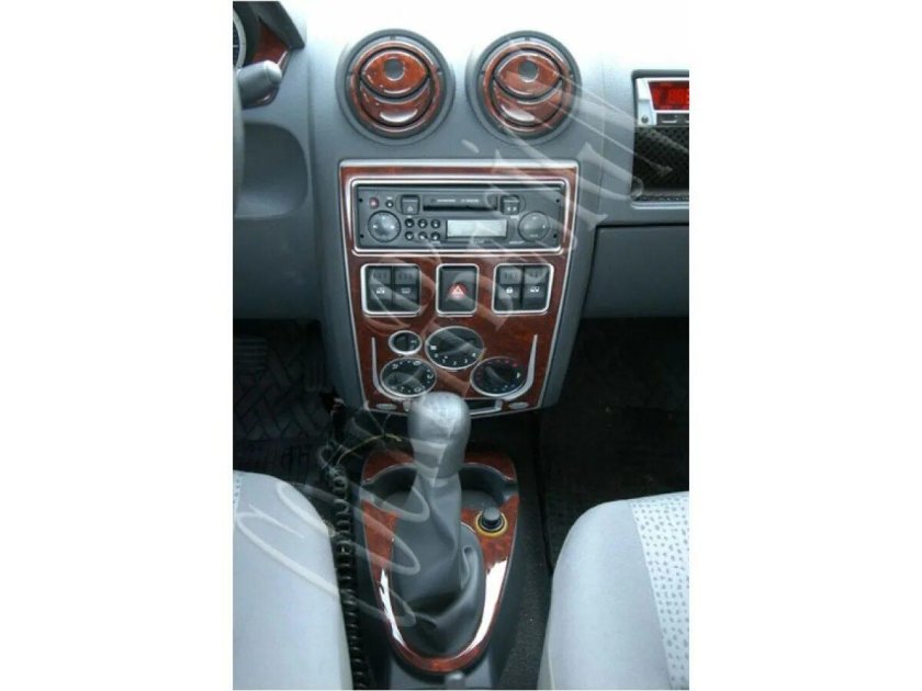 Торпеда Рено Логан 1