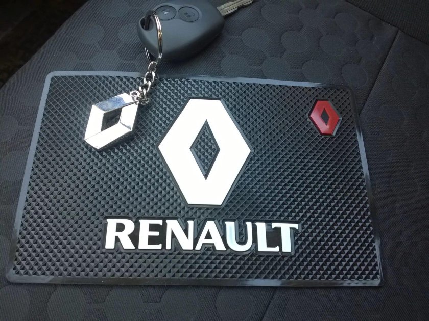 Логан 2 аксессуары