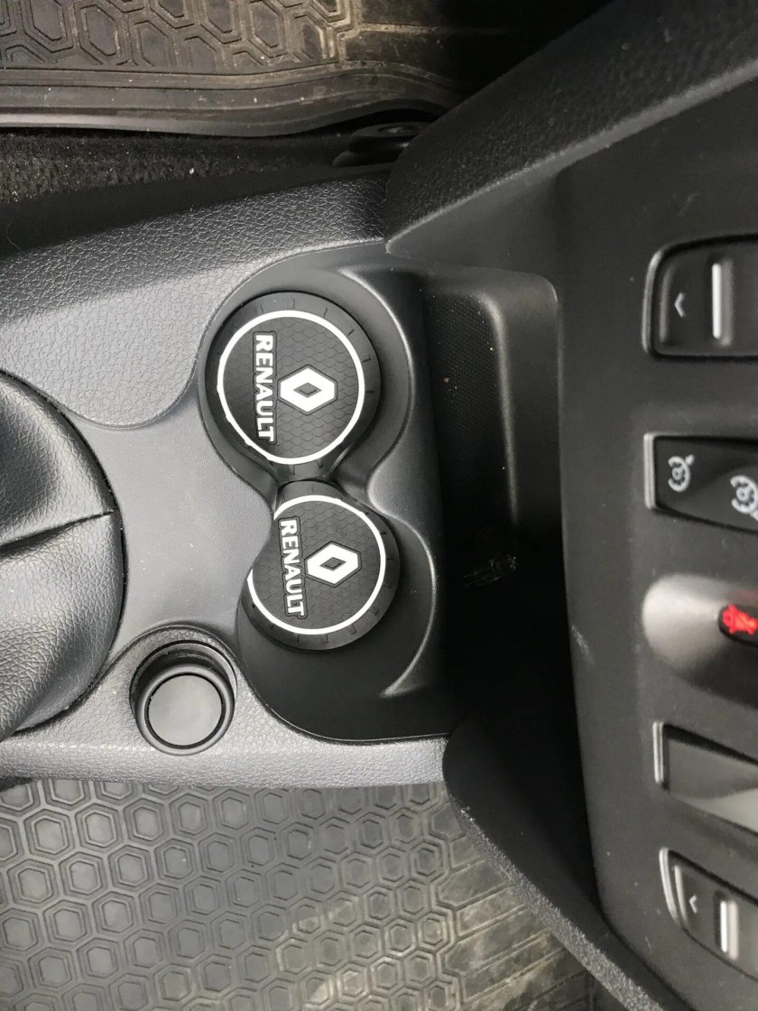 Аксессуары Рено Логан степвей