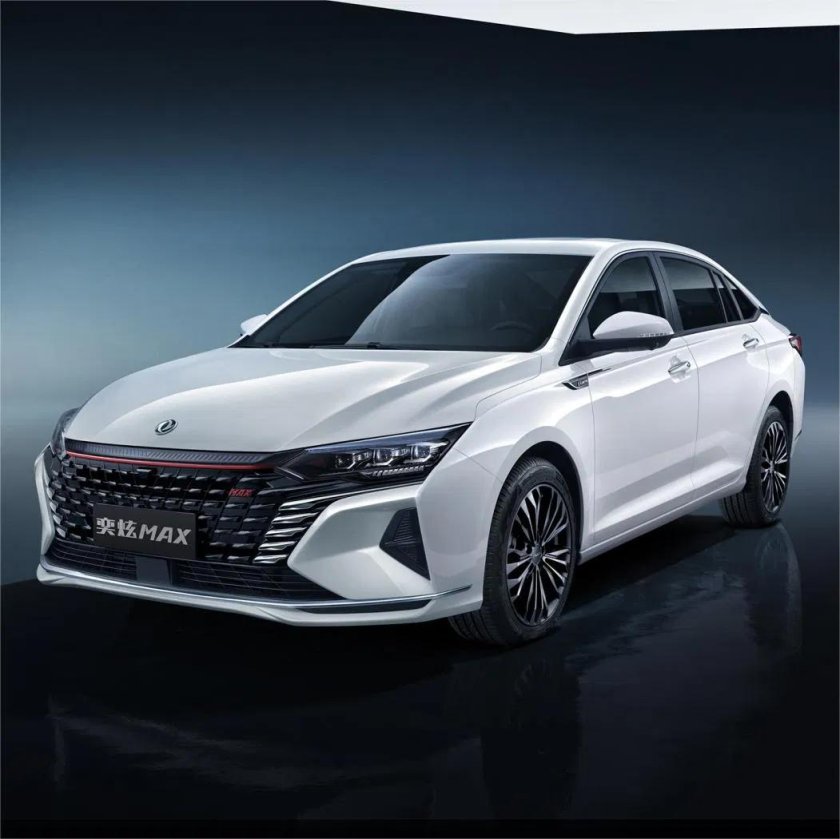 Dongfeng Aeolus Yixuan Max