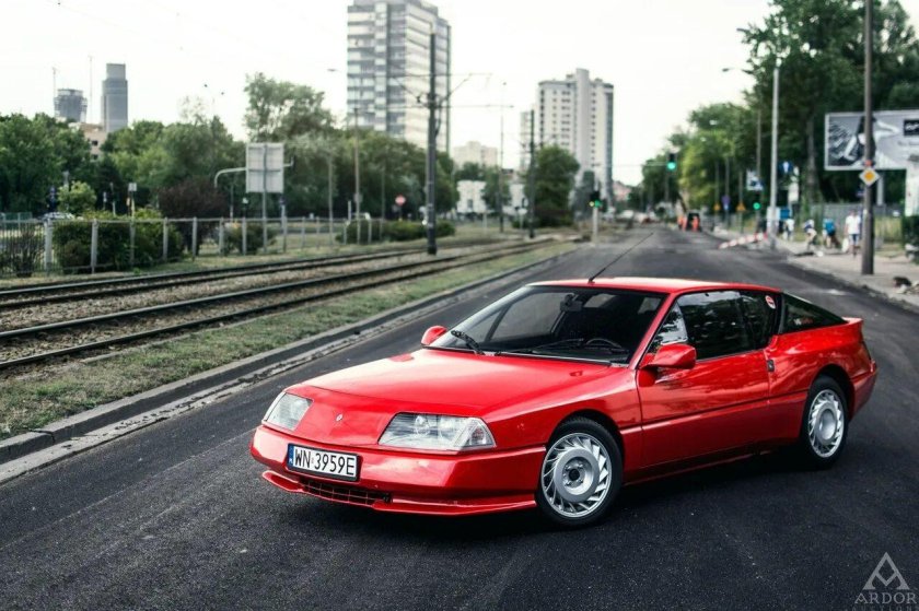 Renault Alpine GTA v6 Turbo