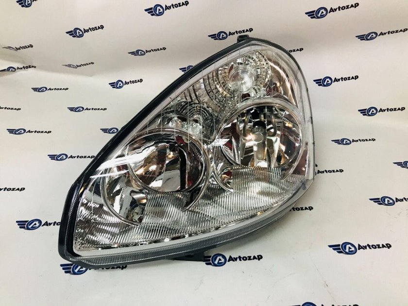 Фара бош Приора