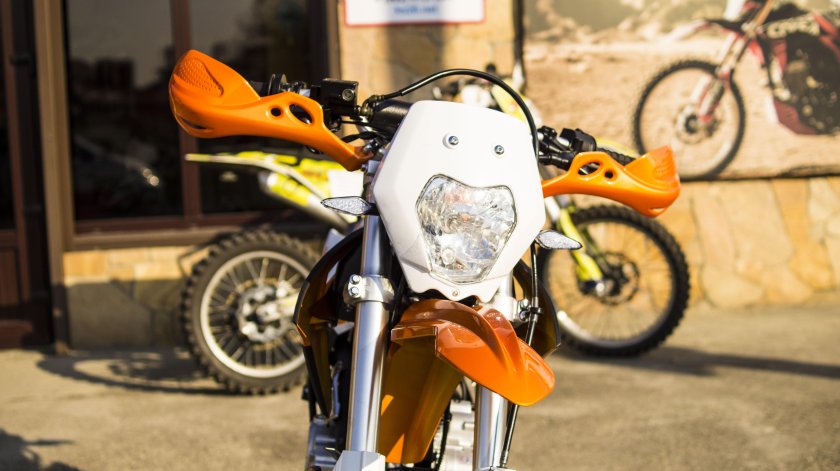 Racer Enduro 200 GY c2