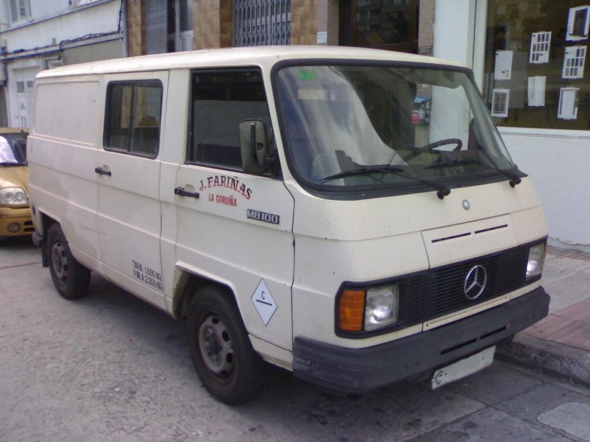 Mercedes-Benz mb100, 1992