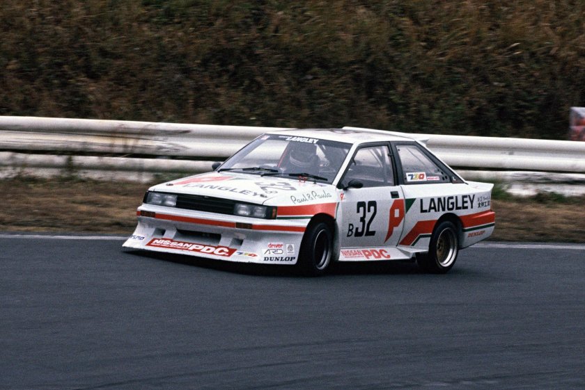 Ниссан Лэнгли 1988