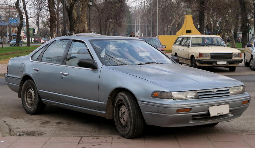 Nissan Laurel 1990