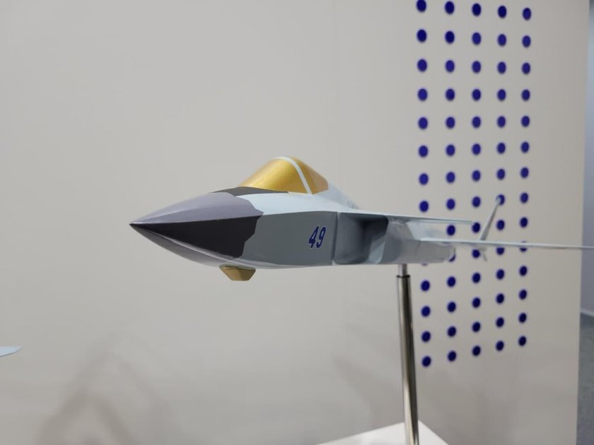 Истребитель миг-49