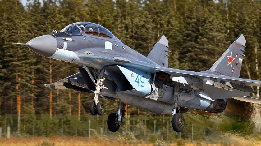Самолёт миг-49