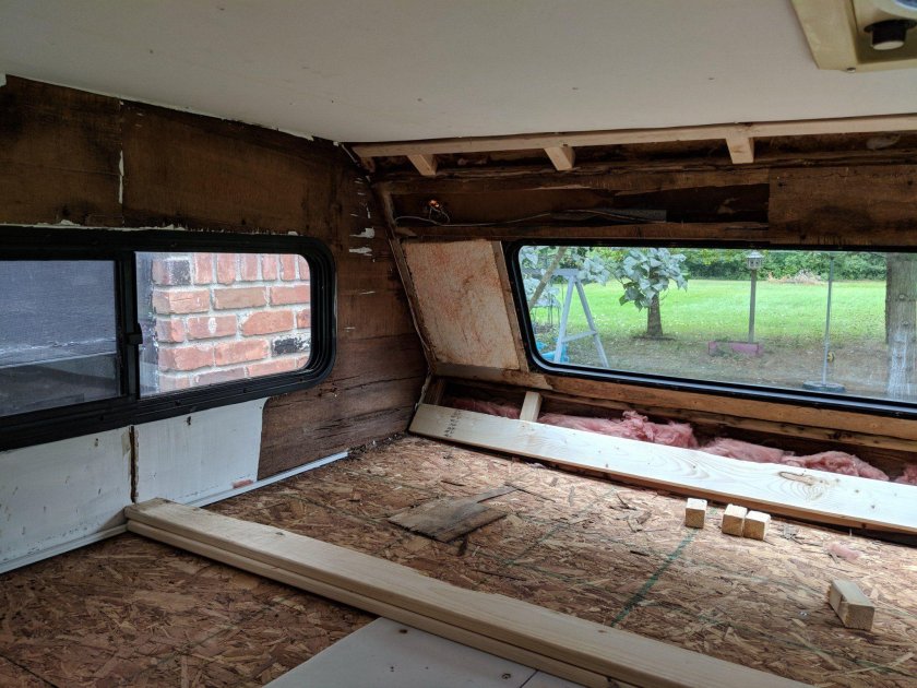 Реставрация дома на колесах своими руками