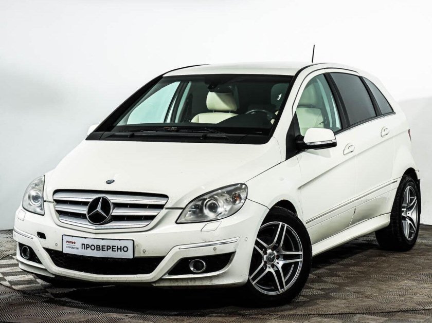 Мерседес 180 2009