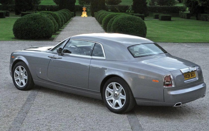 Rolls Royce Phantom купе