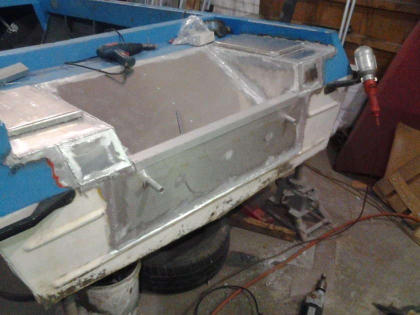 Лодка Крым самоотливной рецесс