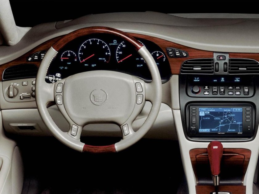 Кадиллак Девиль 2000