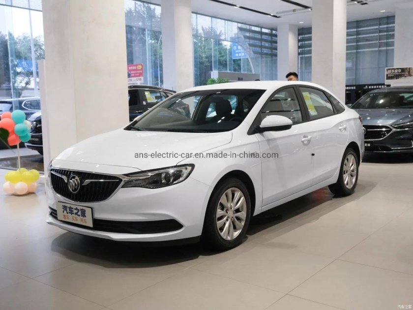 Китайский седан