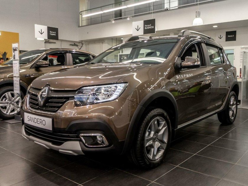 Renault Sandero Stepway коричневый
