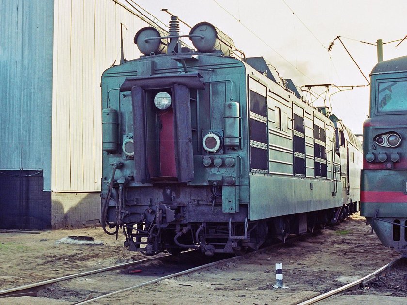 Вл80с с бустерной секцией