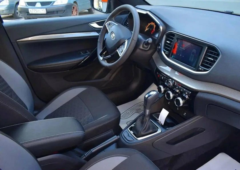 Лада Веста 2022