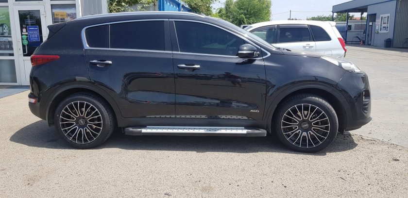Kia Sportage 4 r19