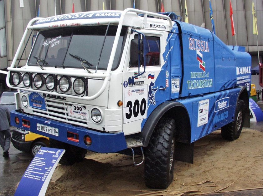 КАМАЗ мастер 49252