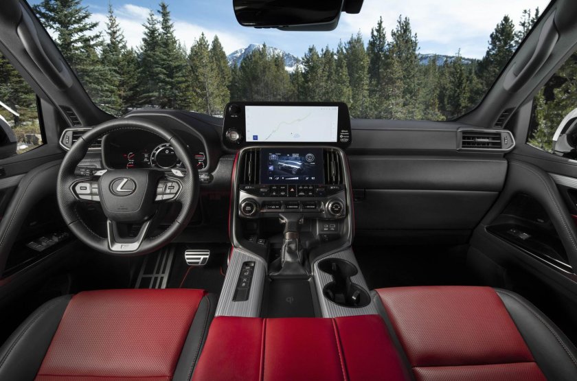 Lexus LX 600 F-Sport