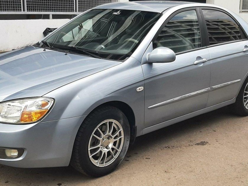 Kia Cerato 2006 седан