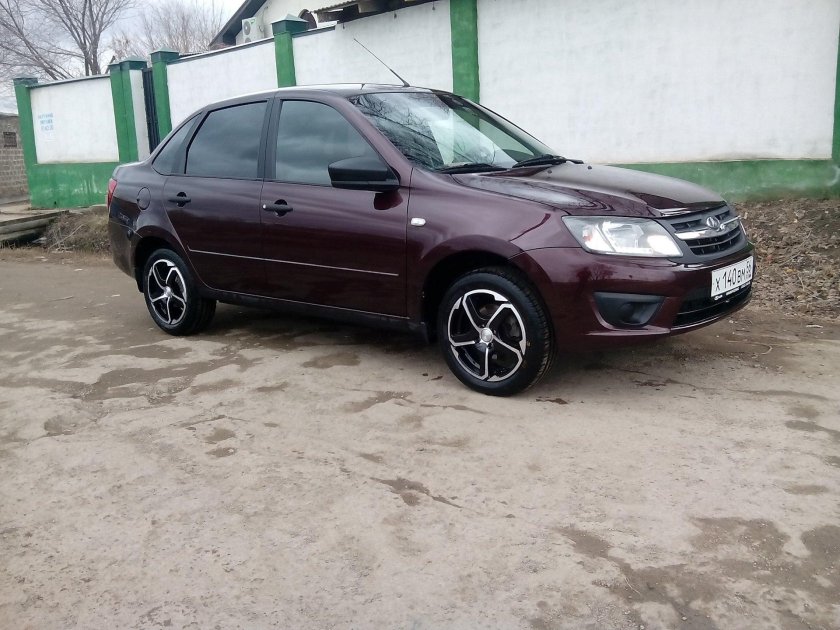 Лада Гранта на литье 14