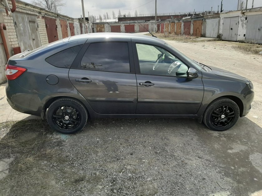 Гранта лифтбек фл литье р 15