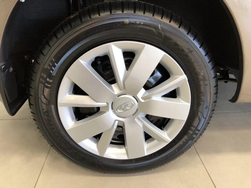 Штатные колеса Лада Гранта 14